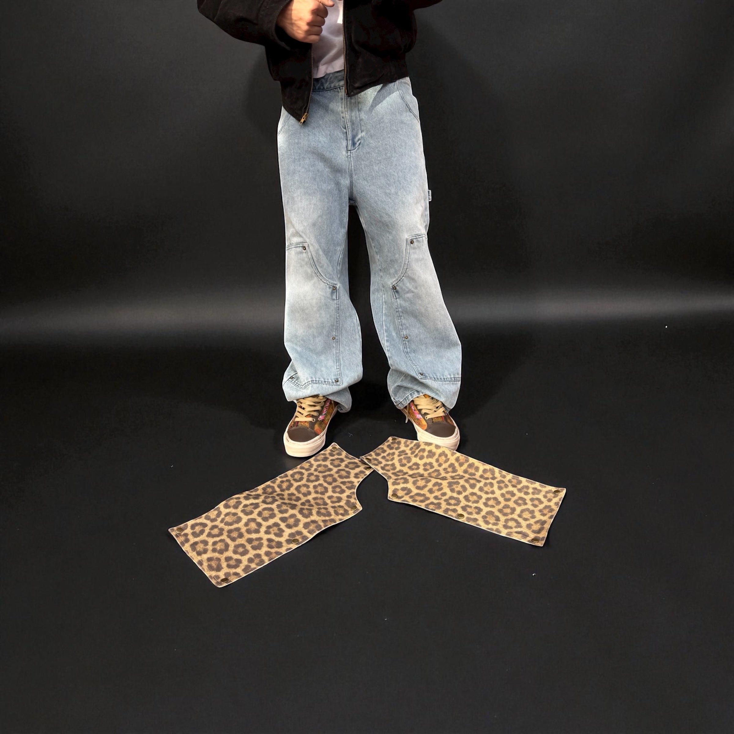 light wash interchangeable carpenter denim